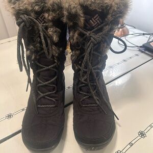 Columbia Black and Gray Winter Boots